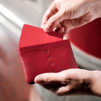 SNAP passion red card case